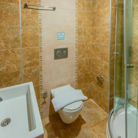 Mia Otel