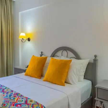 Hotel Mia *